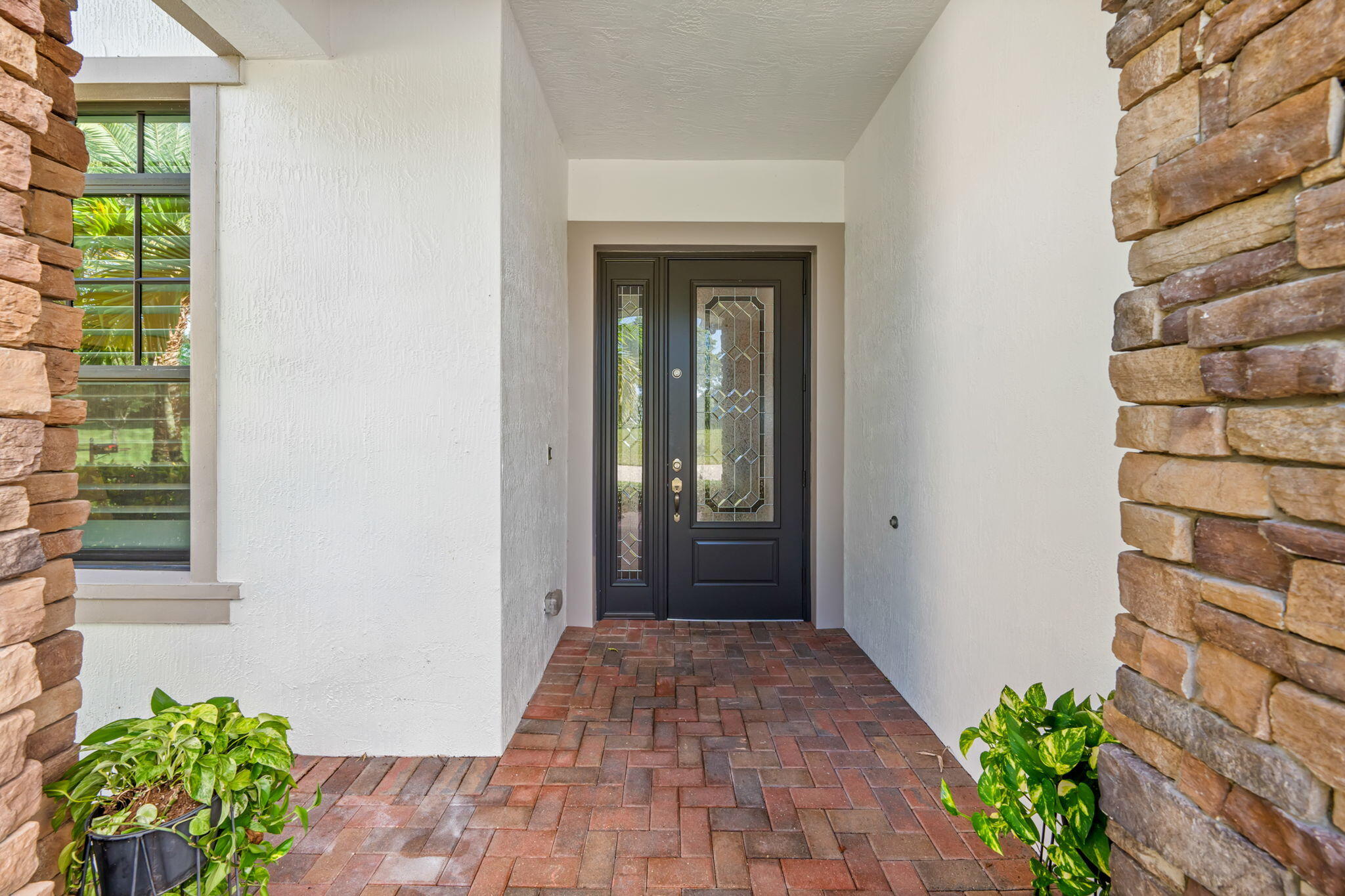 11231 Watercrest Circle W