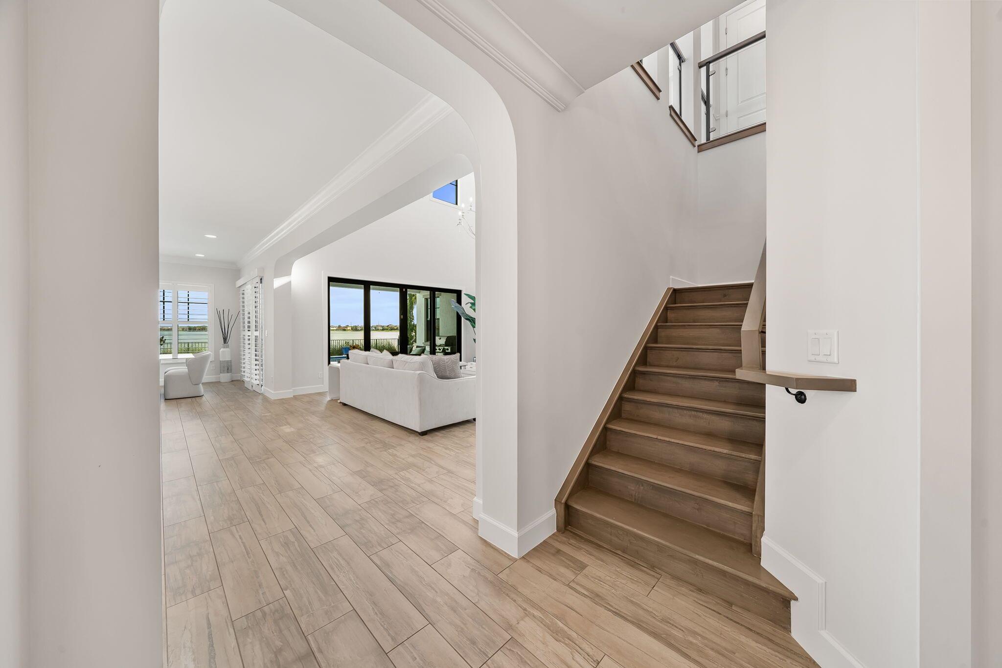 11231 Watercrest Circle W