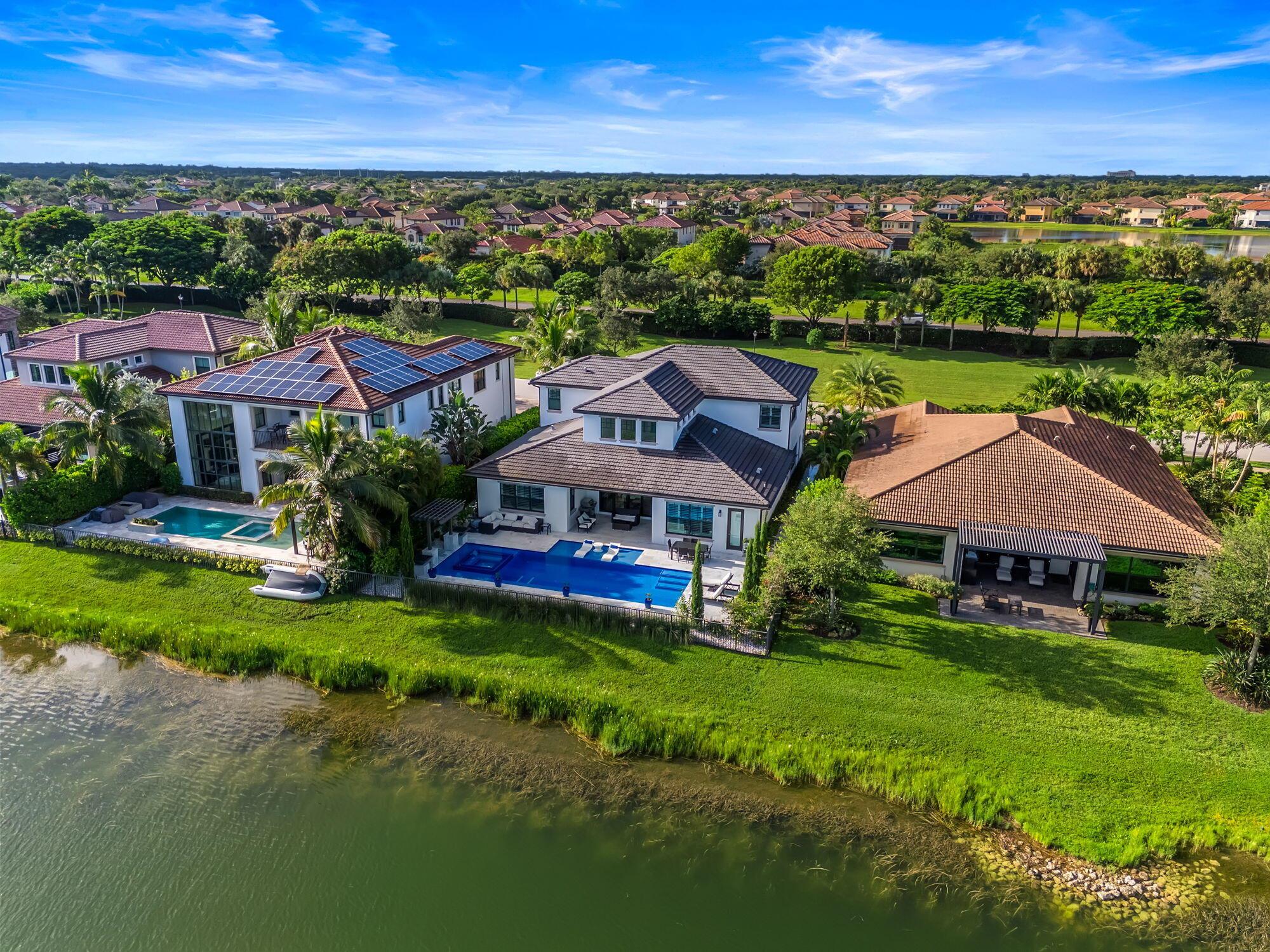 11231 Watercrest Circle W