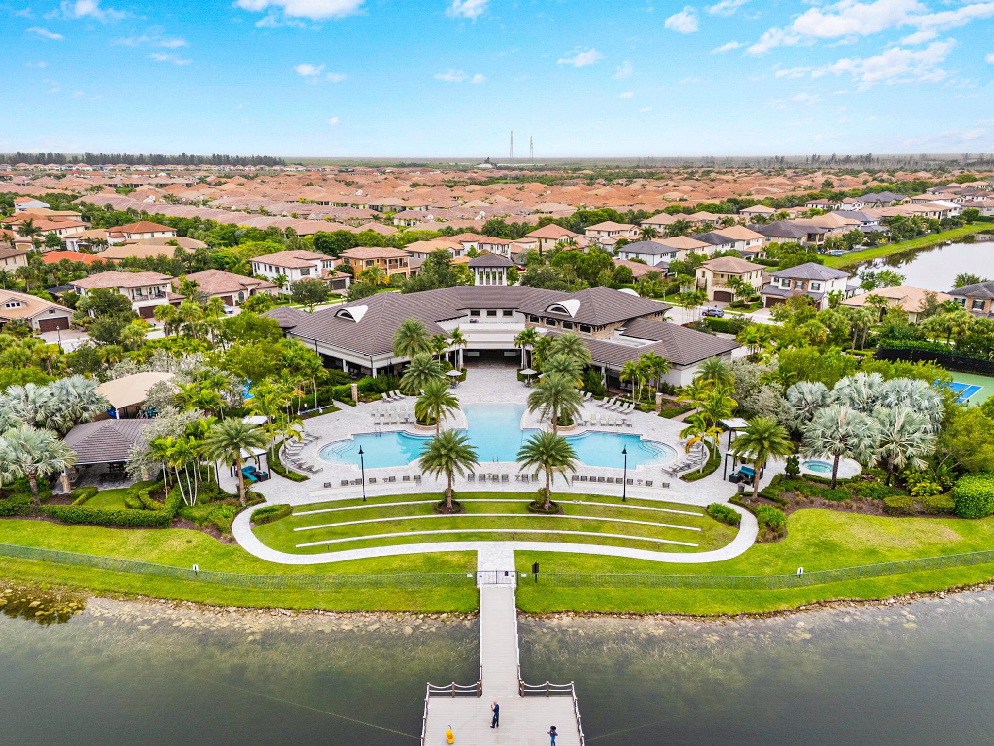 11231 Watercrest Circle W