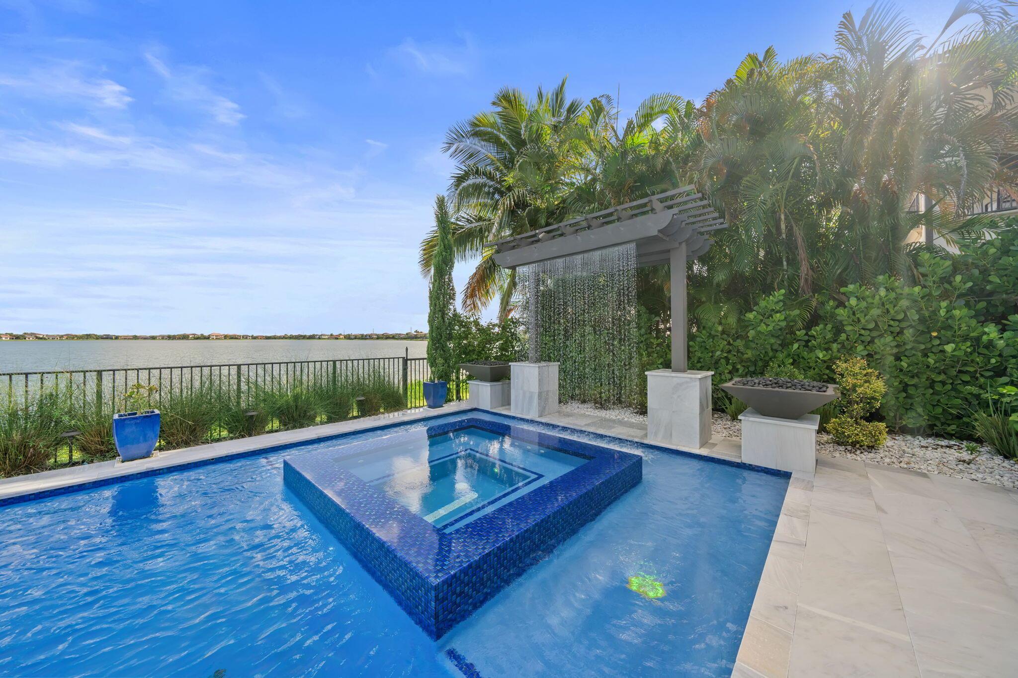 11231 Watercrest Circle W