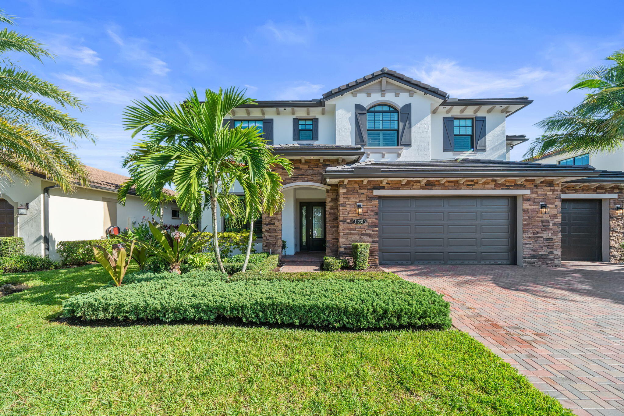 11231 Watercrest Circle W