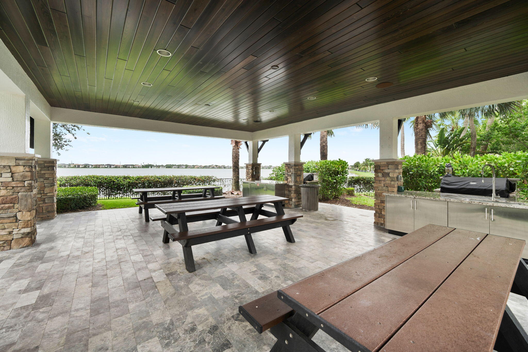 11231 Watercrest Circle W