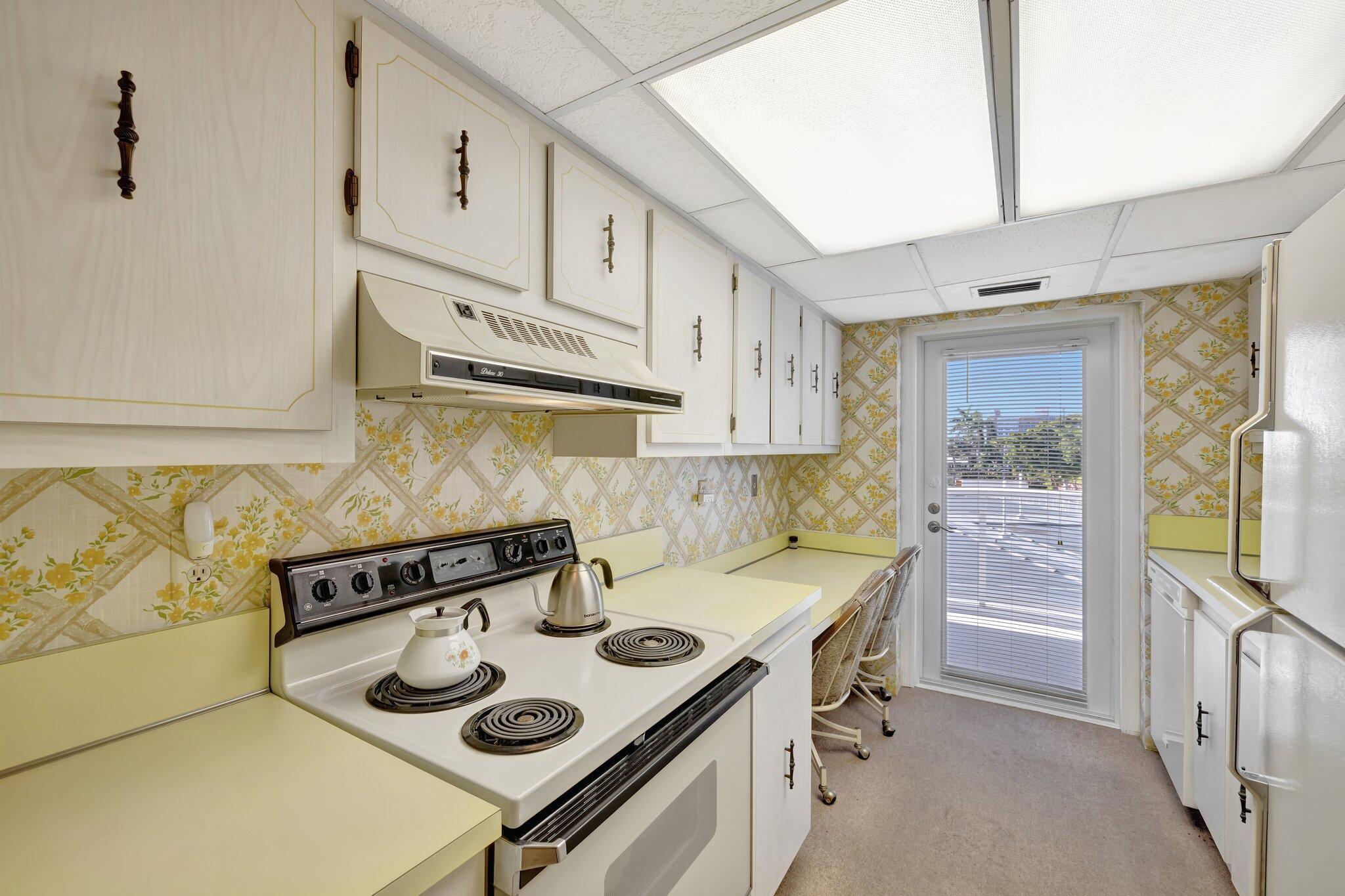 2841 N Ocean Boulevard 307