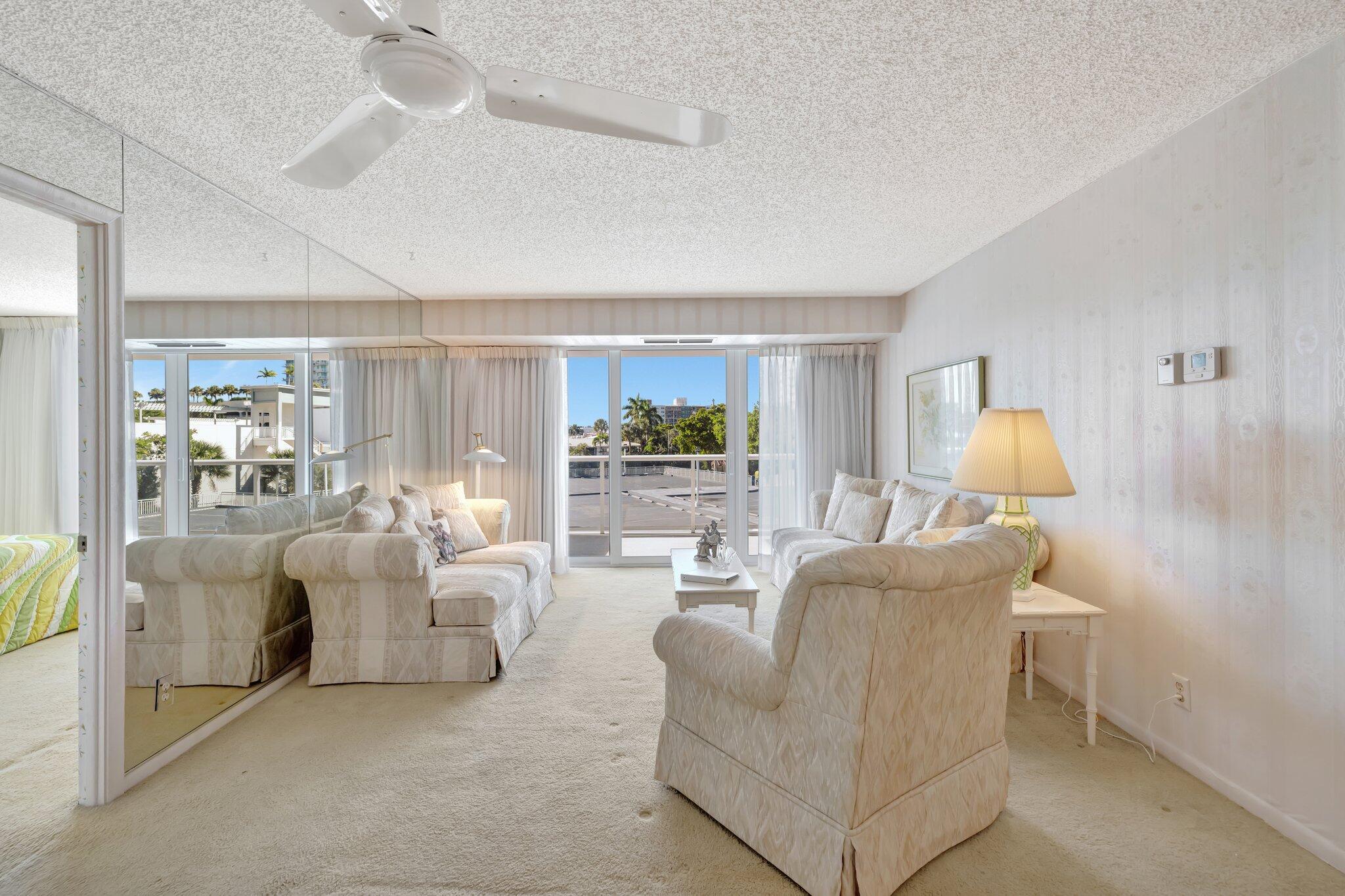 2841 N Ocean Boulevard 307