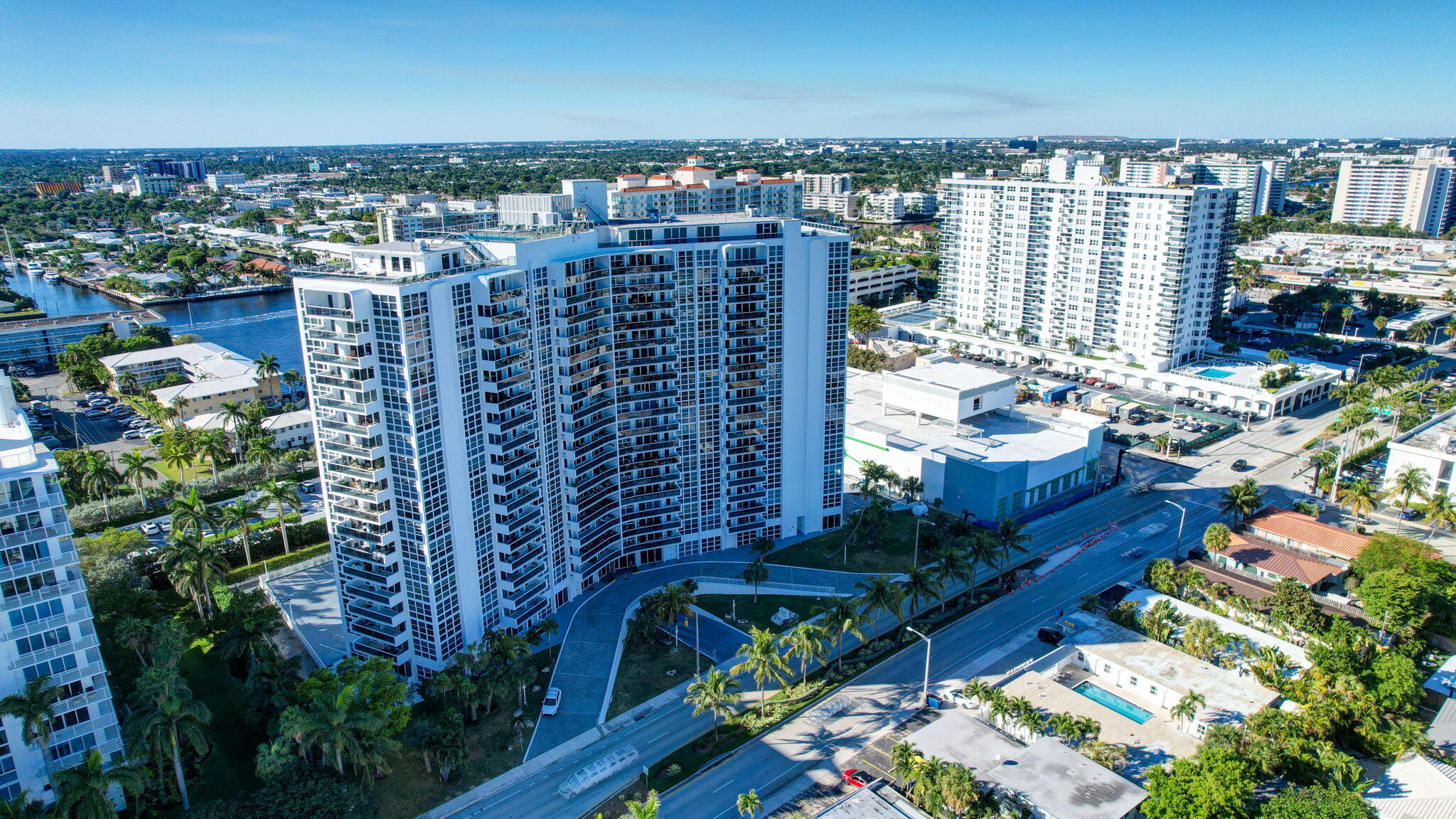 2841 N Ocean Boulevard 307