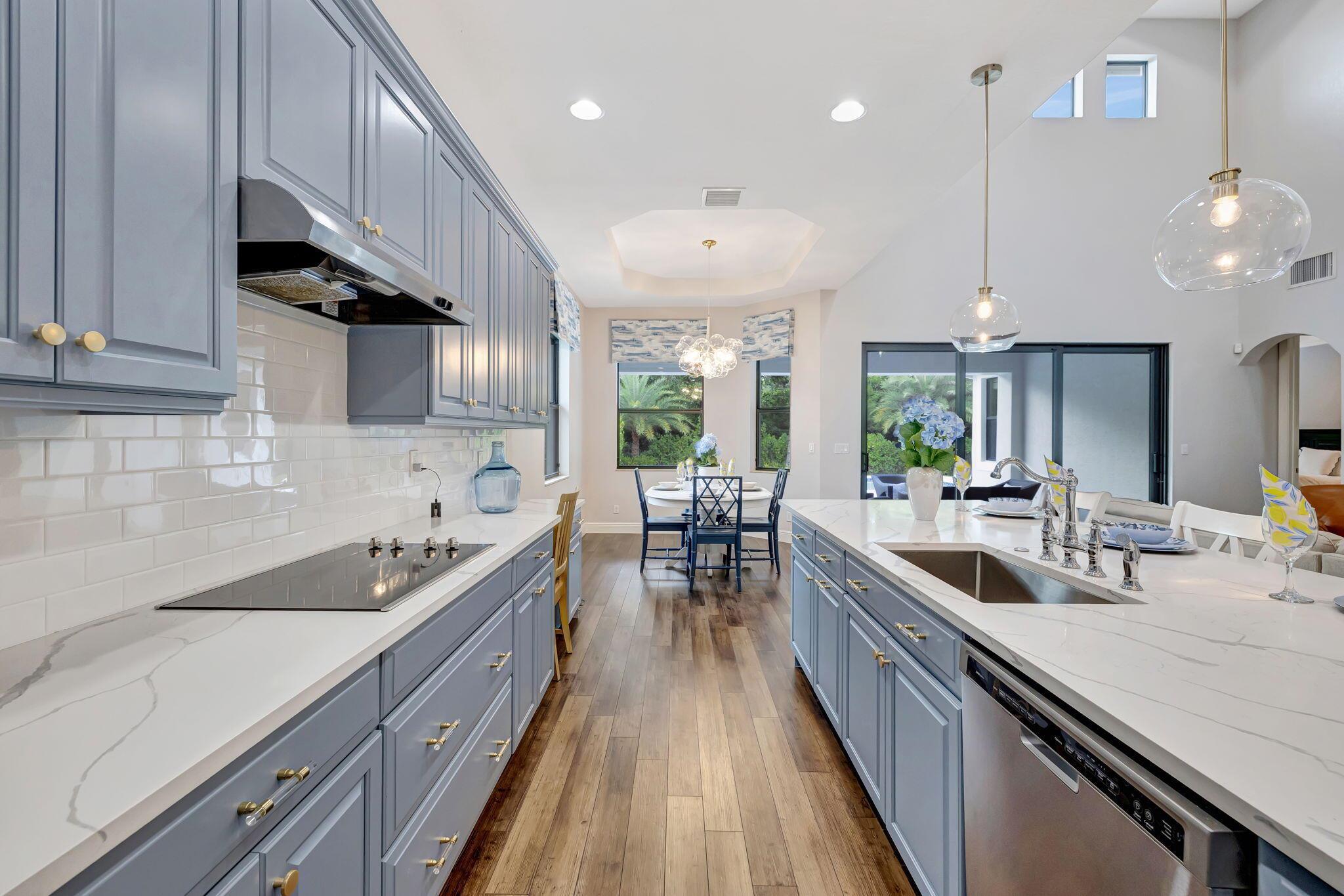 8271 Canopy Terrace
