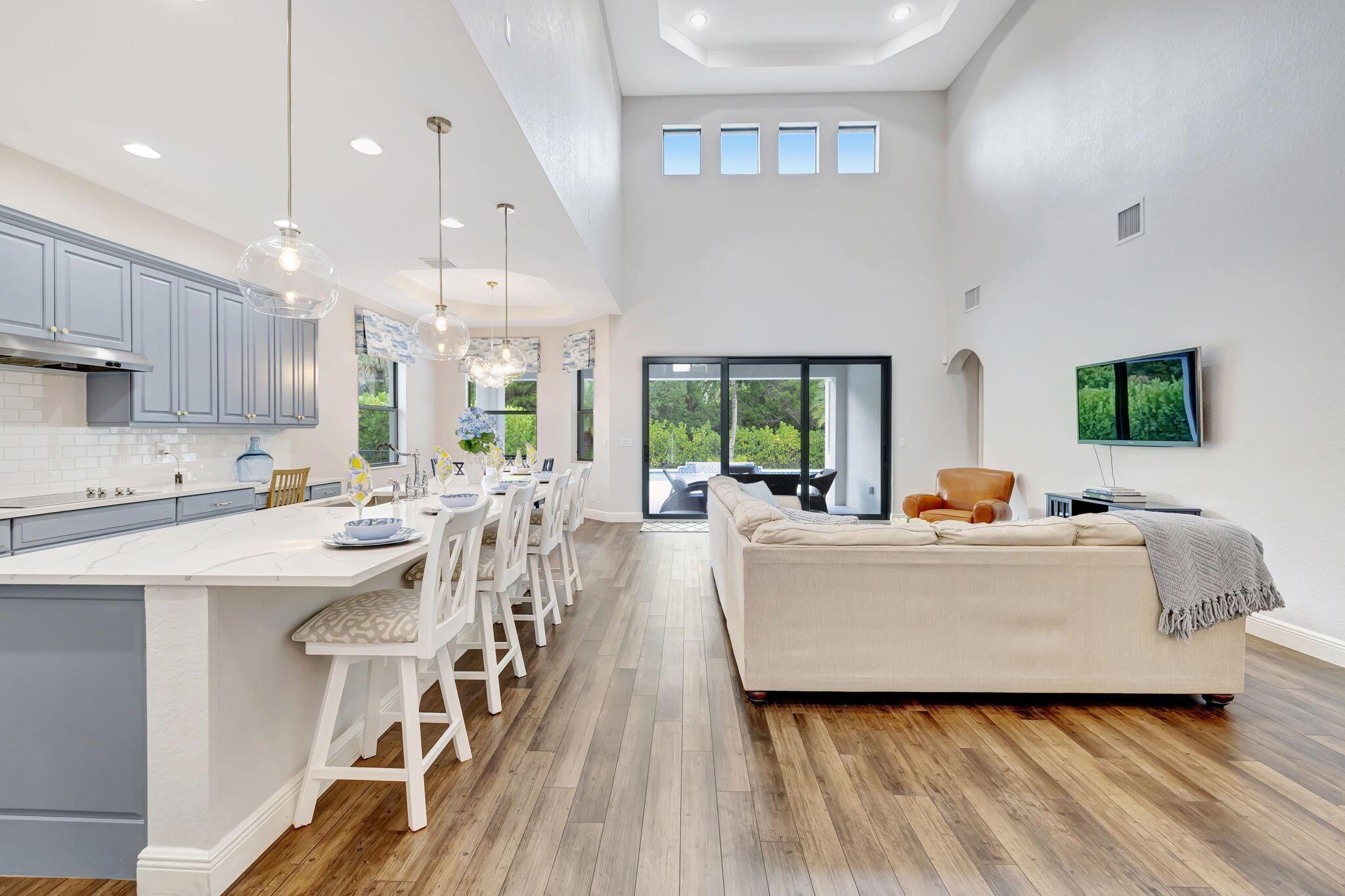 8271 Canopy Terrace