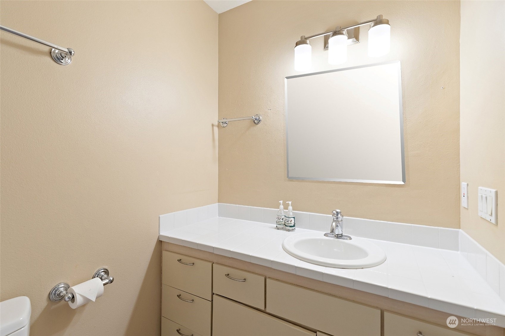 18210 73rd Avenue NE Unit: 205