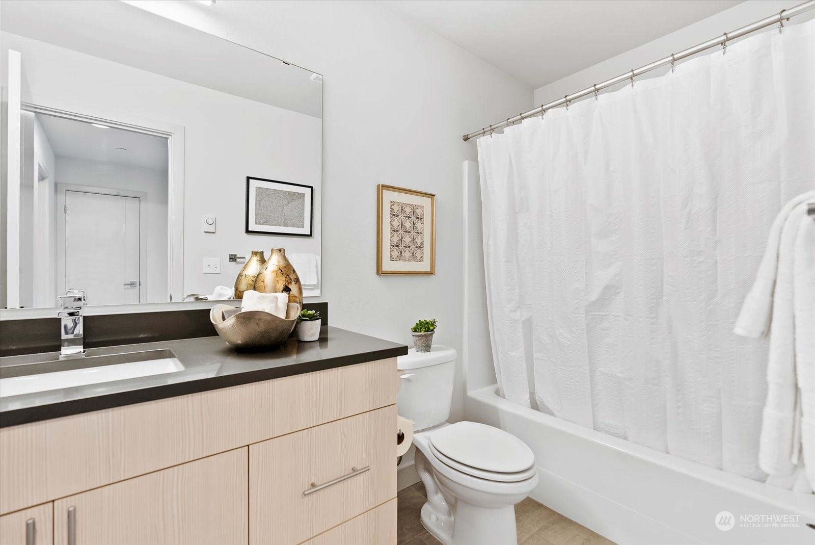 17905 35th Avenue SE Unit: A1