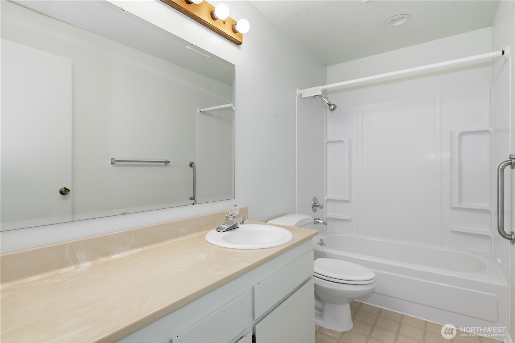 4415 145th Avenue NE Unit: H2