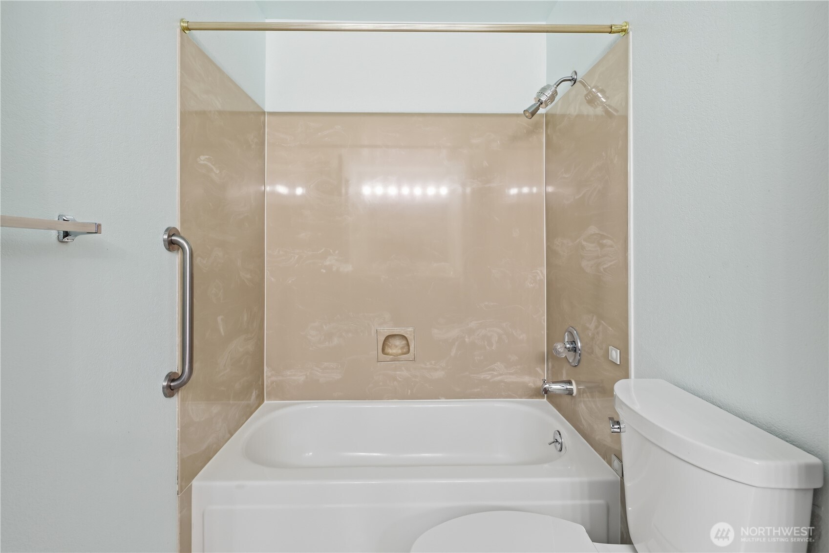 4415 145th Avenue NE Unit: H2