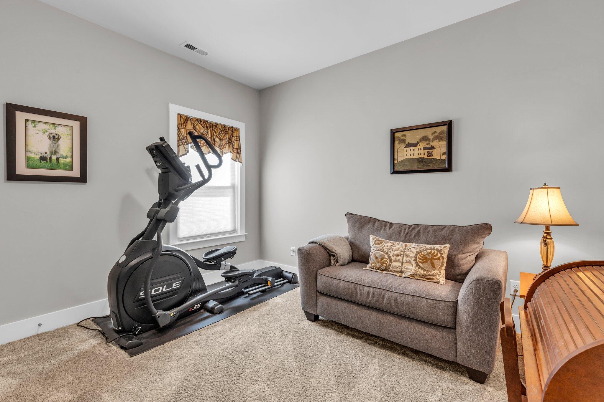 1514 Buttonwood Lp, 7