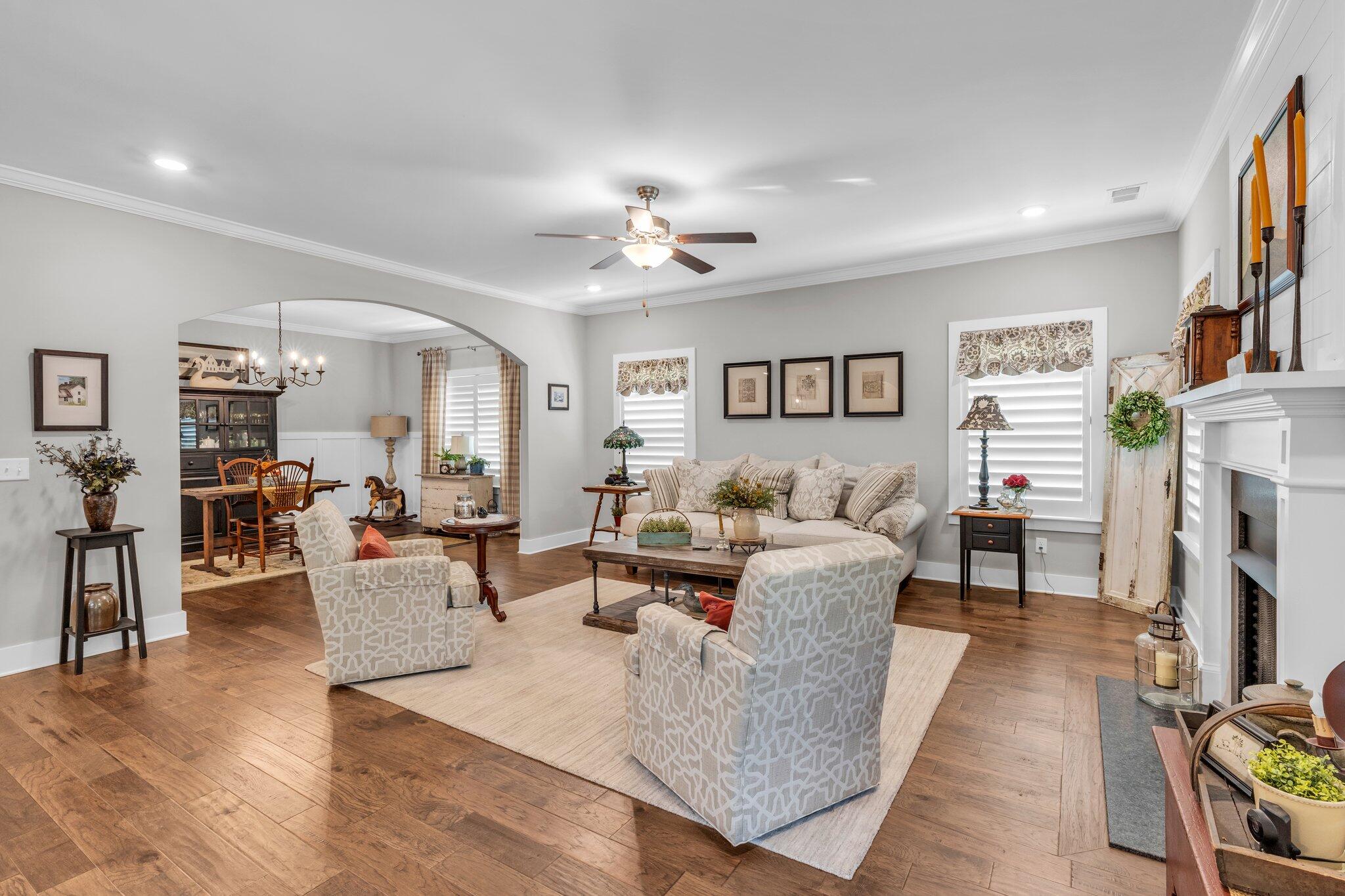 1514 Buttonwood Lp, 7