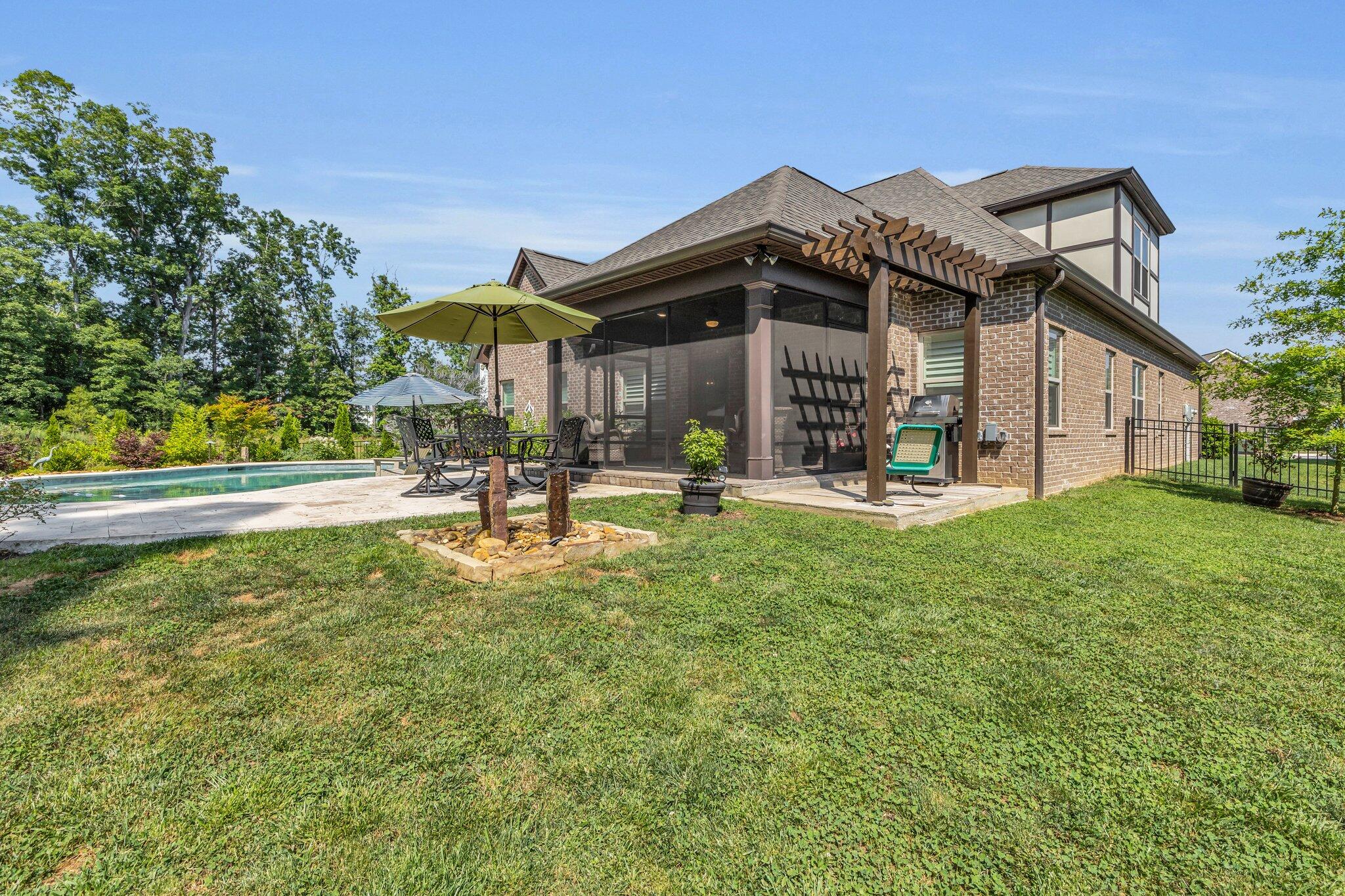 1514 Buttonwood Lp, 7