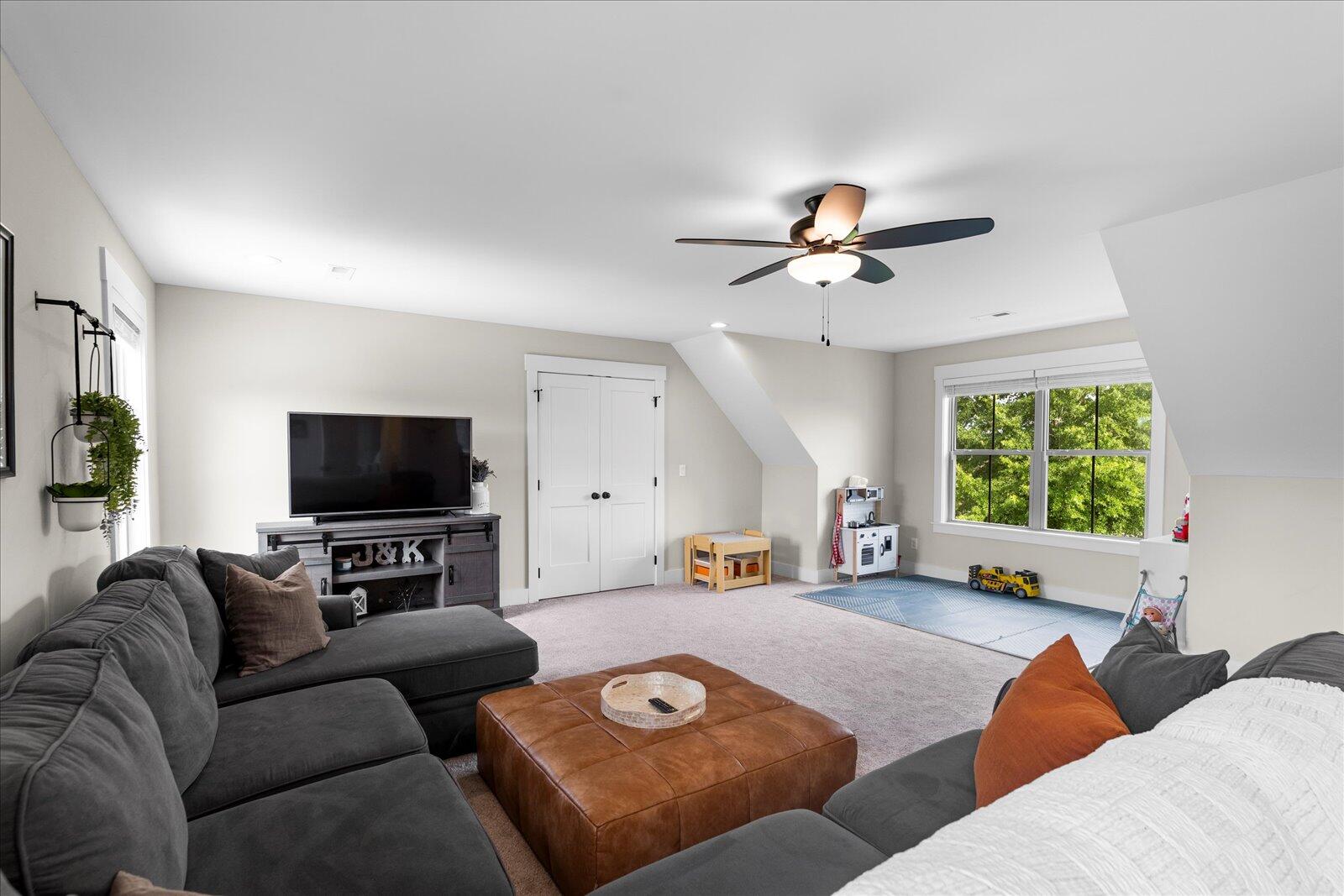 12951 Blakeslee Drive