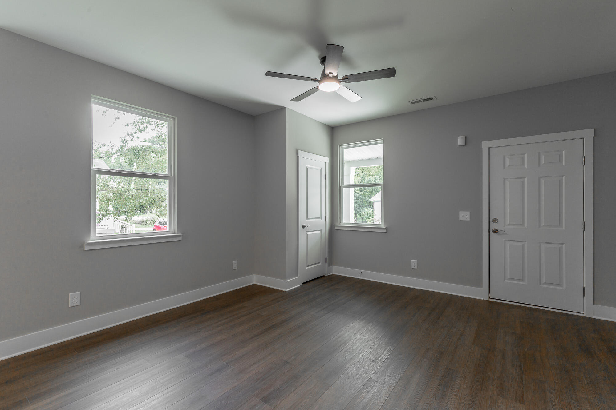712 Mclemore Street, LaFayette