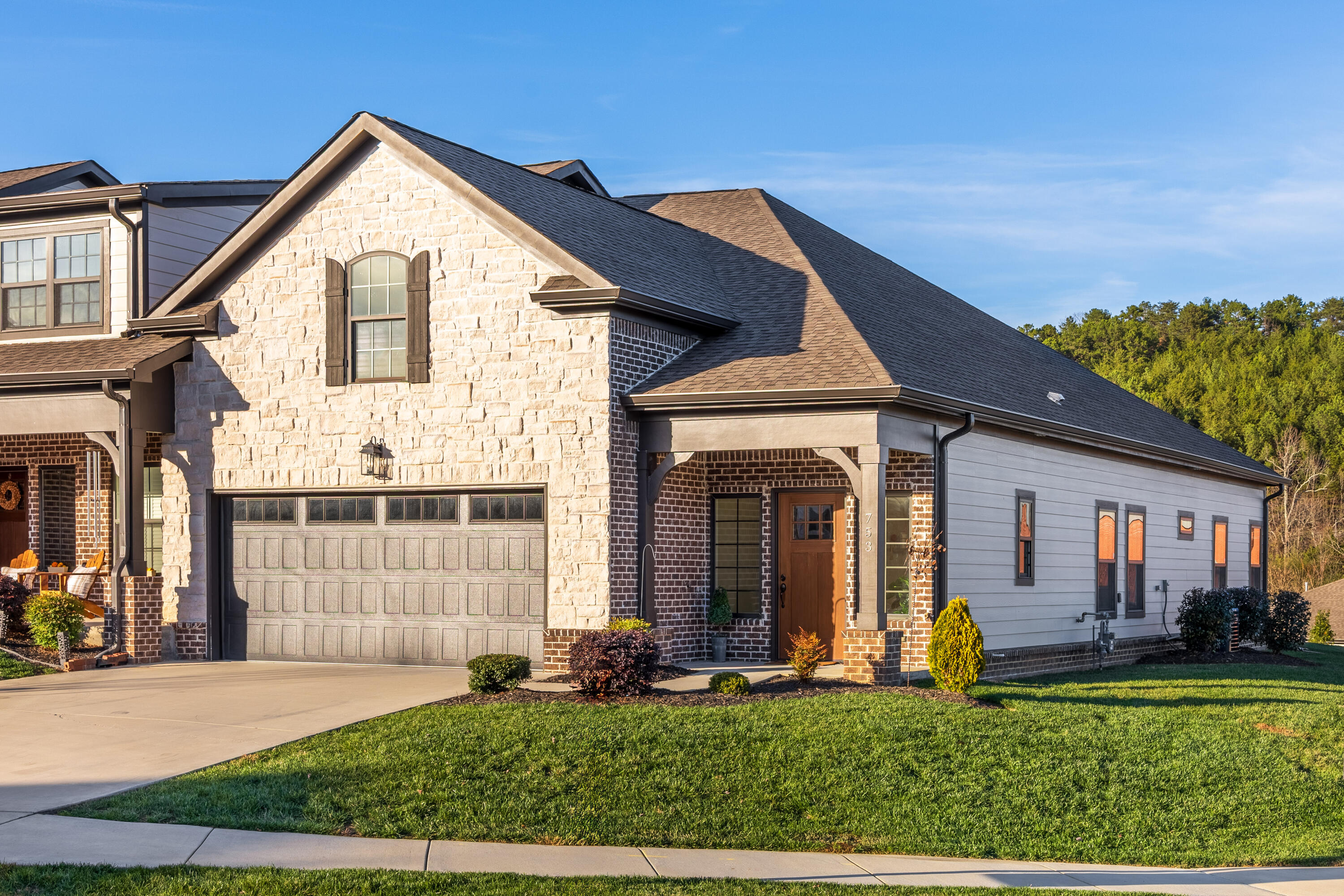 753 Wood Grove Circle