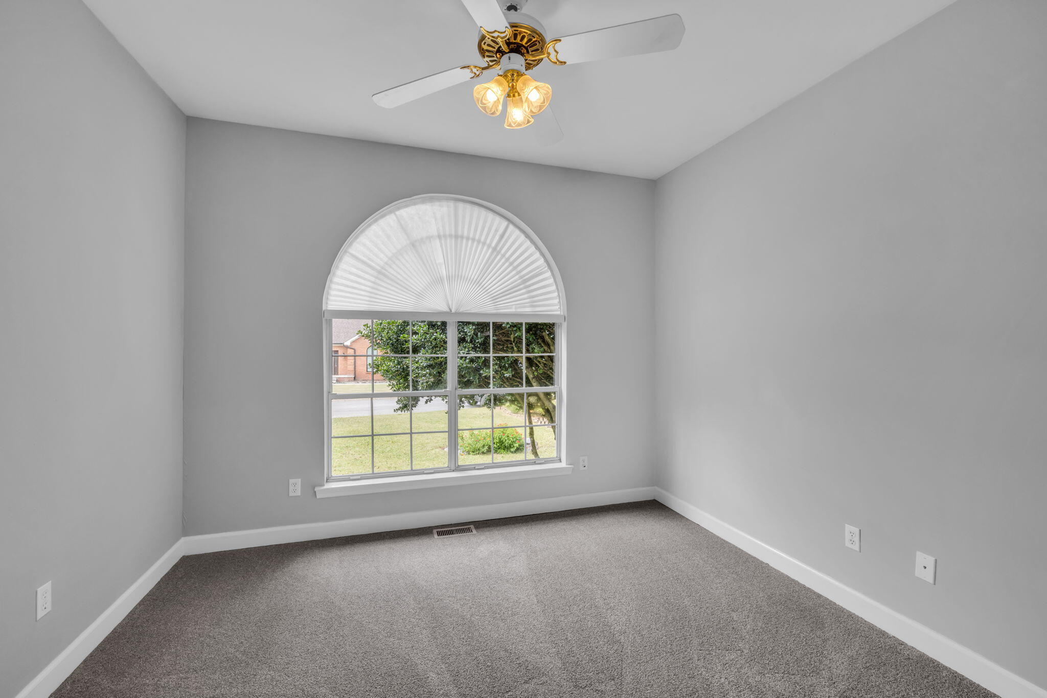 1302 Brookgreen Lane