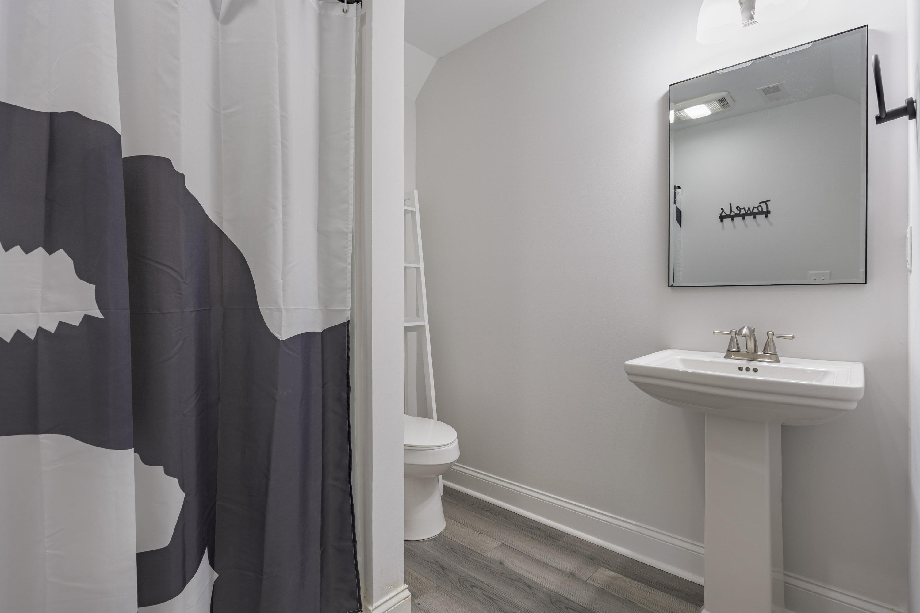 2004 Revolutionary Lane, Hixson