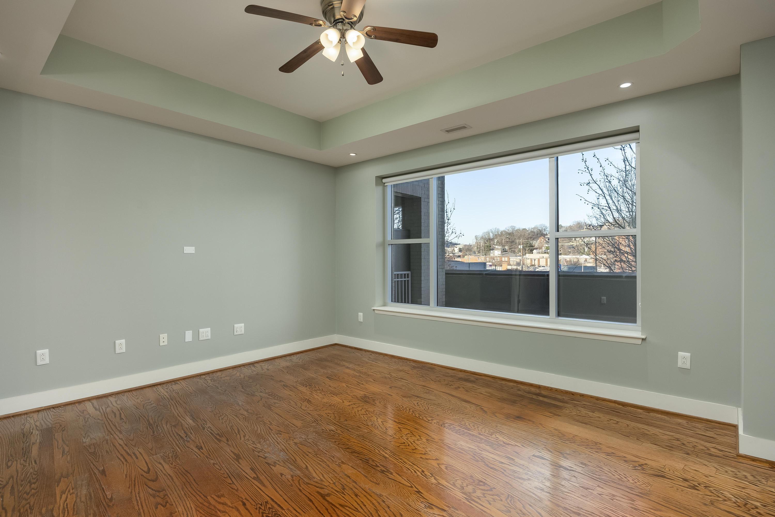4 Cherokee Boulevard, #222