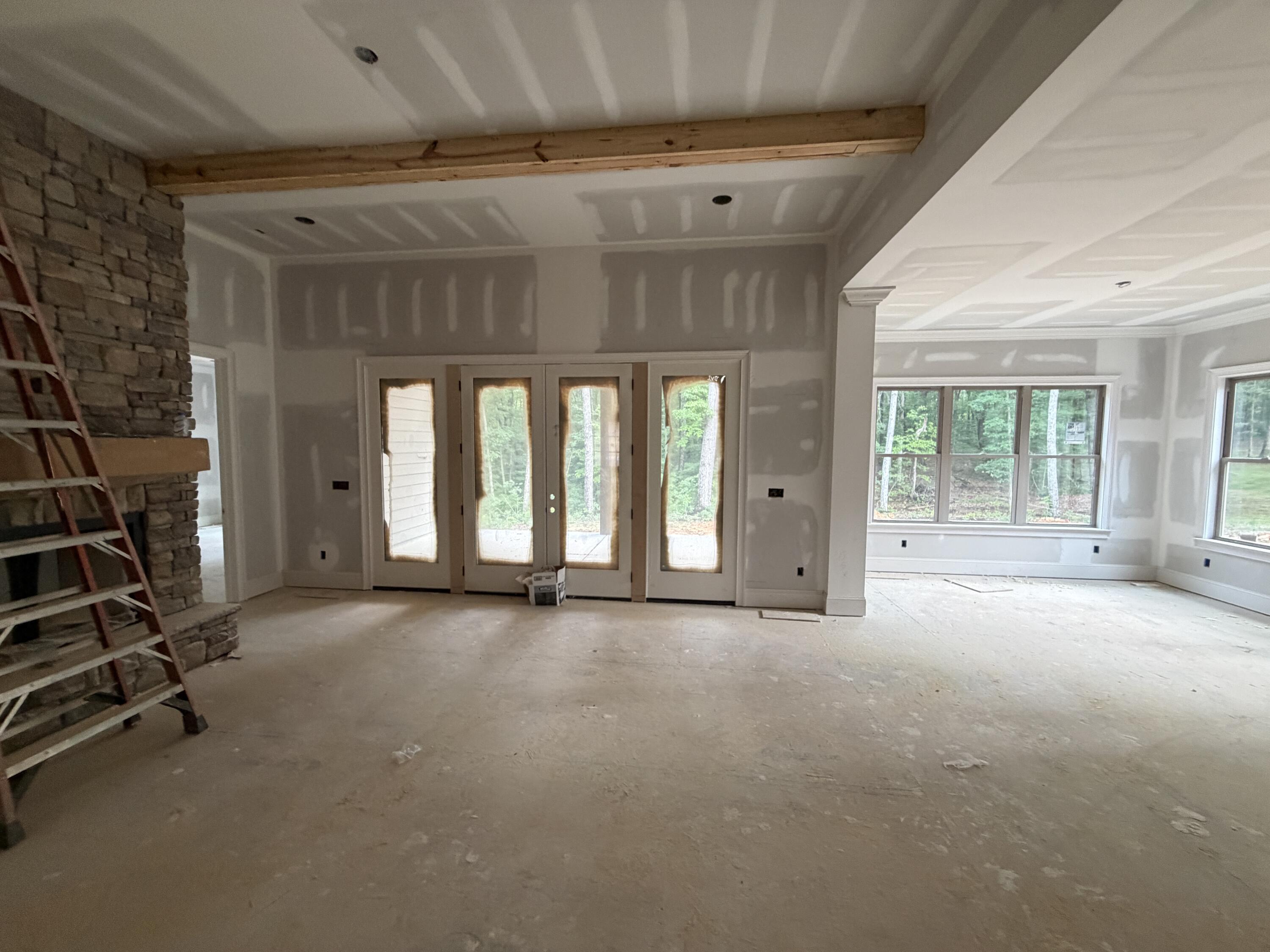 8443 Bear Paw Trail, (102)