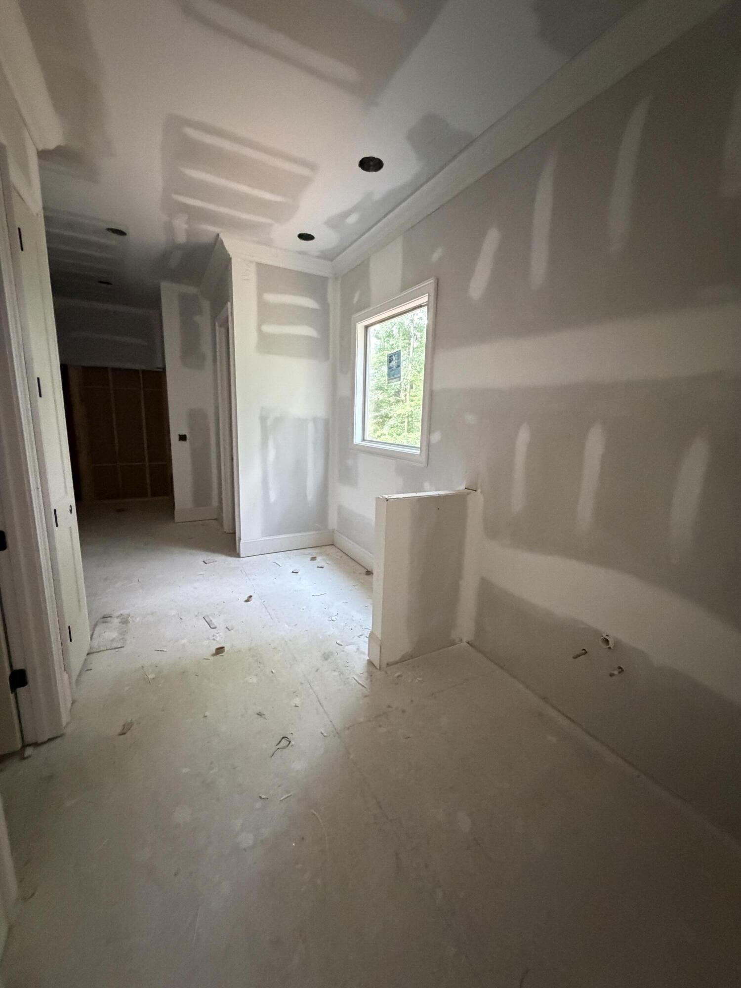 8443 Bear Paw Trail, (102)