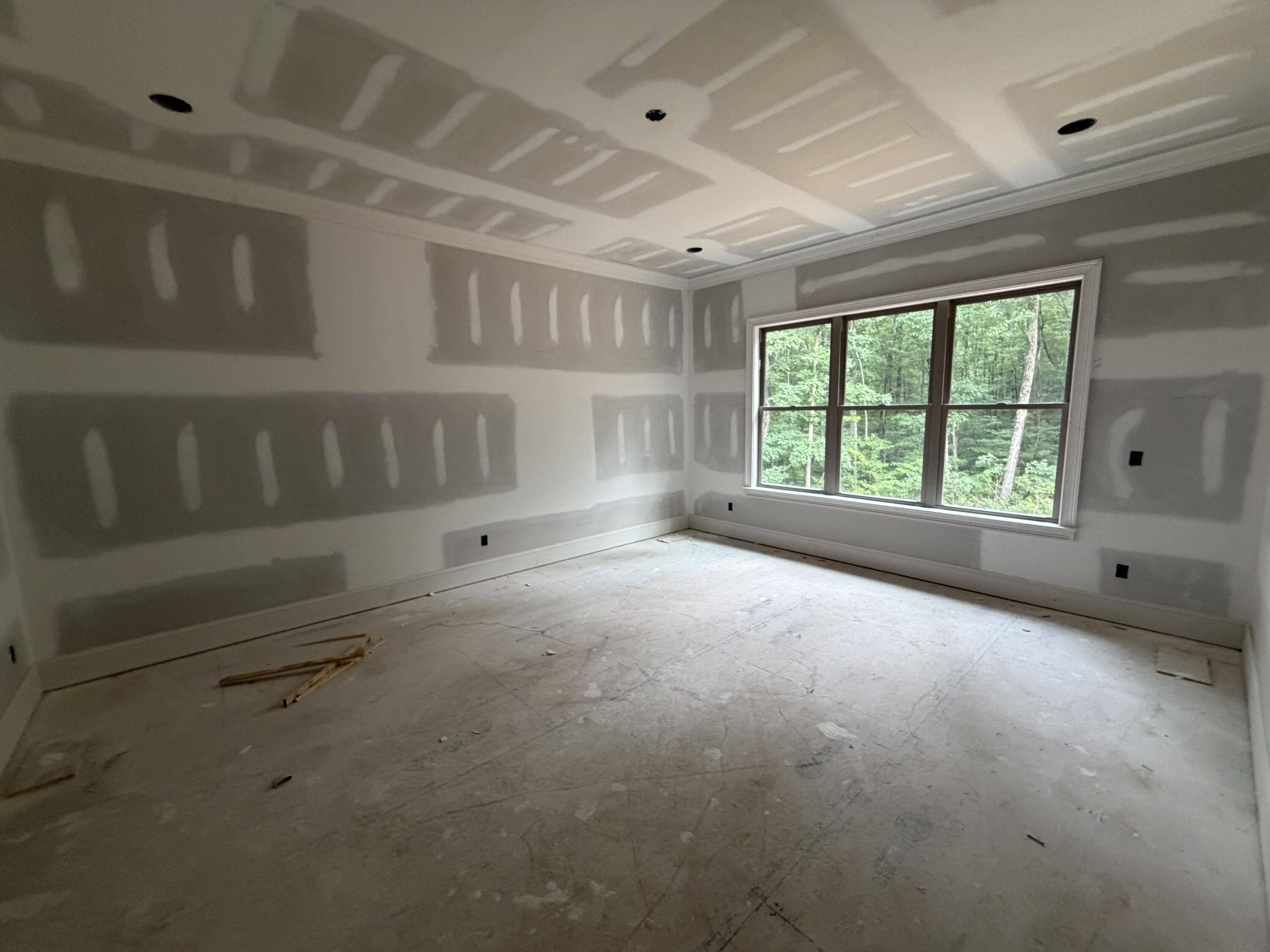 8443 Bear Paw Trail, (102)