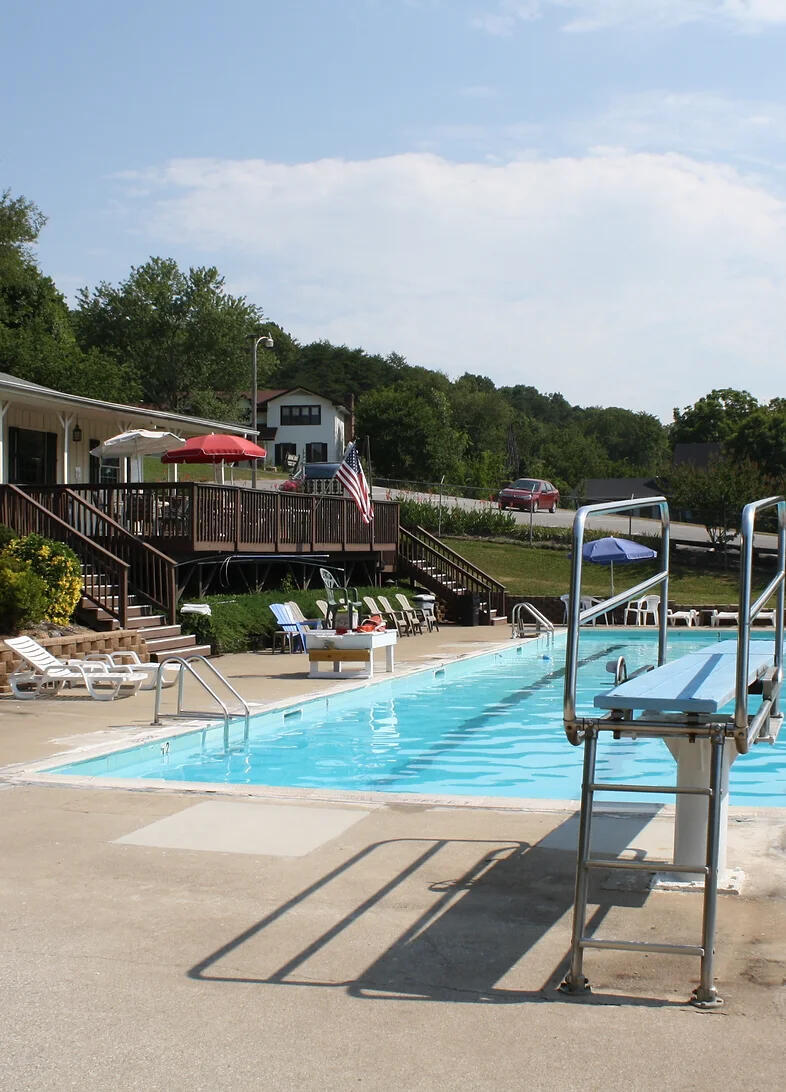 1917 Colonial Way Circle