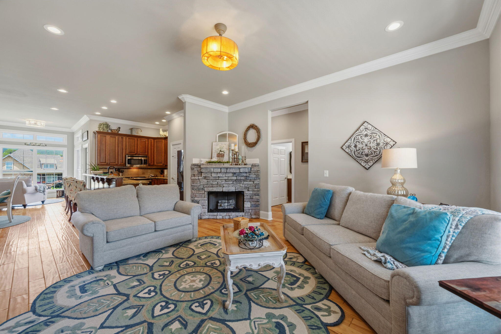 612 Sunset Valley Drive