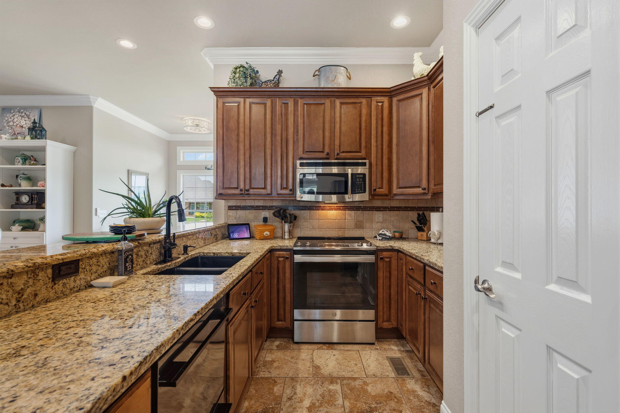 612 Sunset Valley Drive