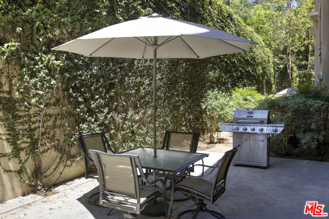 6221 Monterey Rd Unit: 205