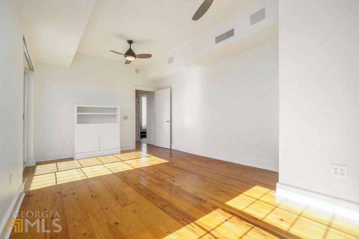 195 14th Street NE Unit: TS7