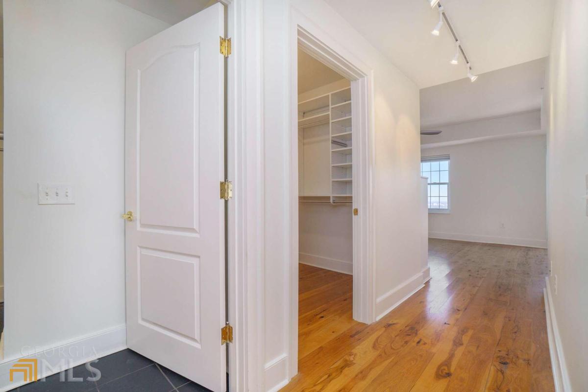 195 14th Street NE Unit: TS7