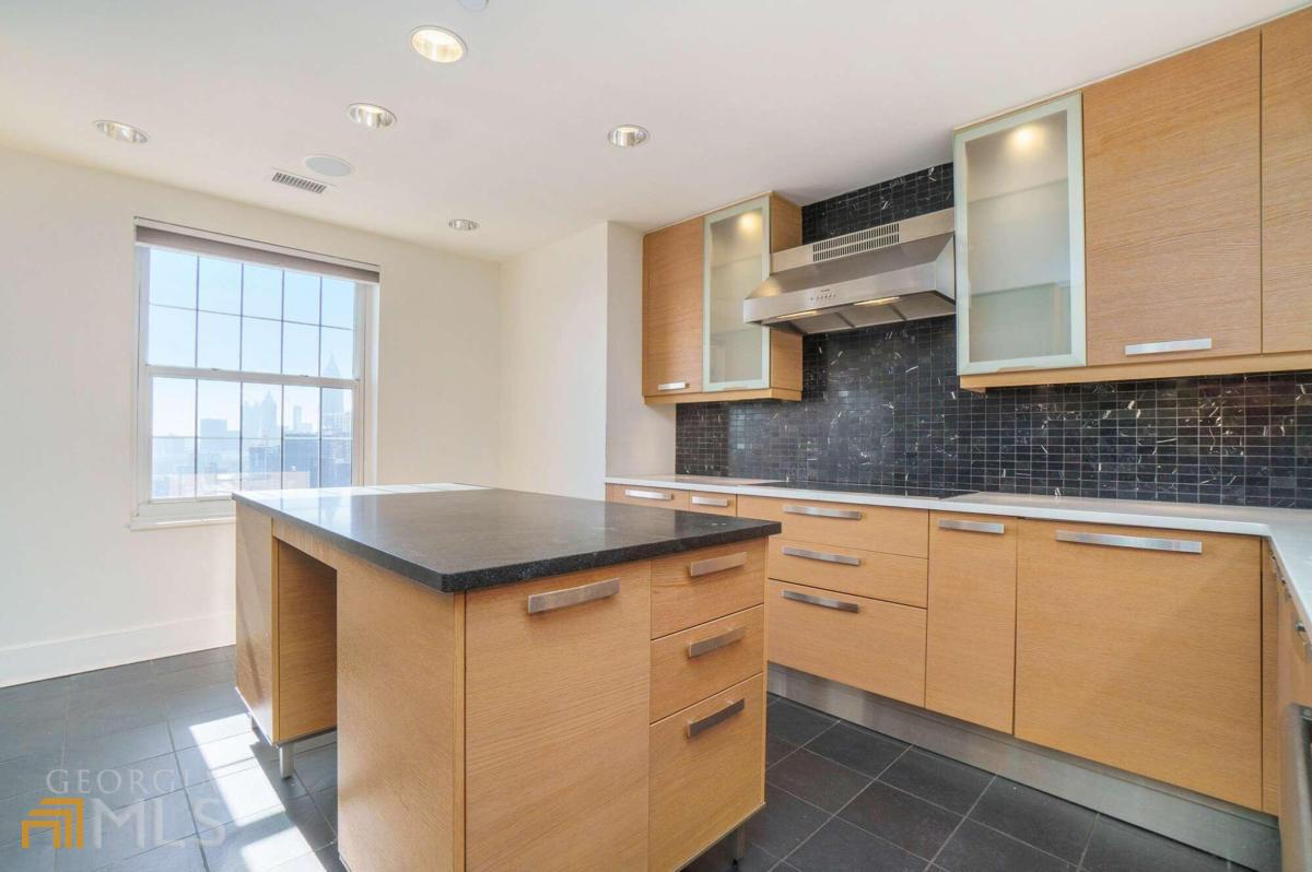 195 14th Street NE Unit: TS7