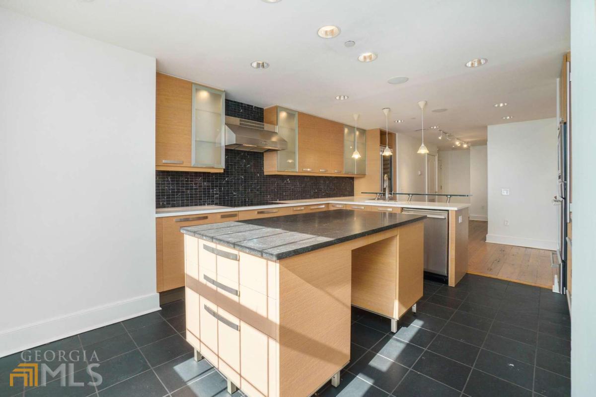 195 14th Street NE Unit: TS7