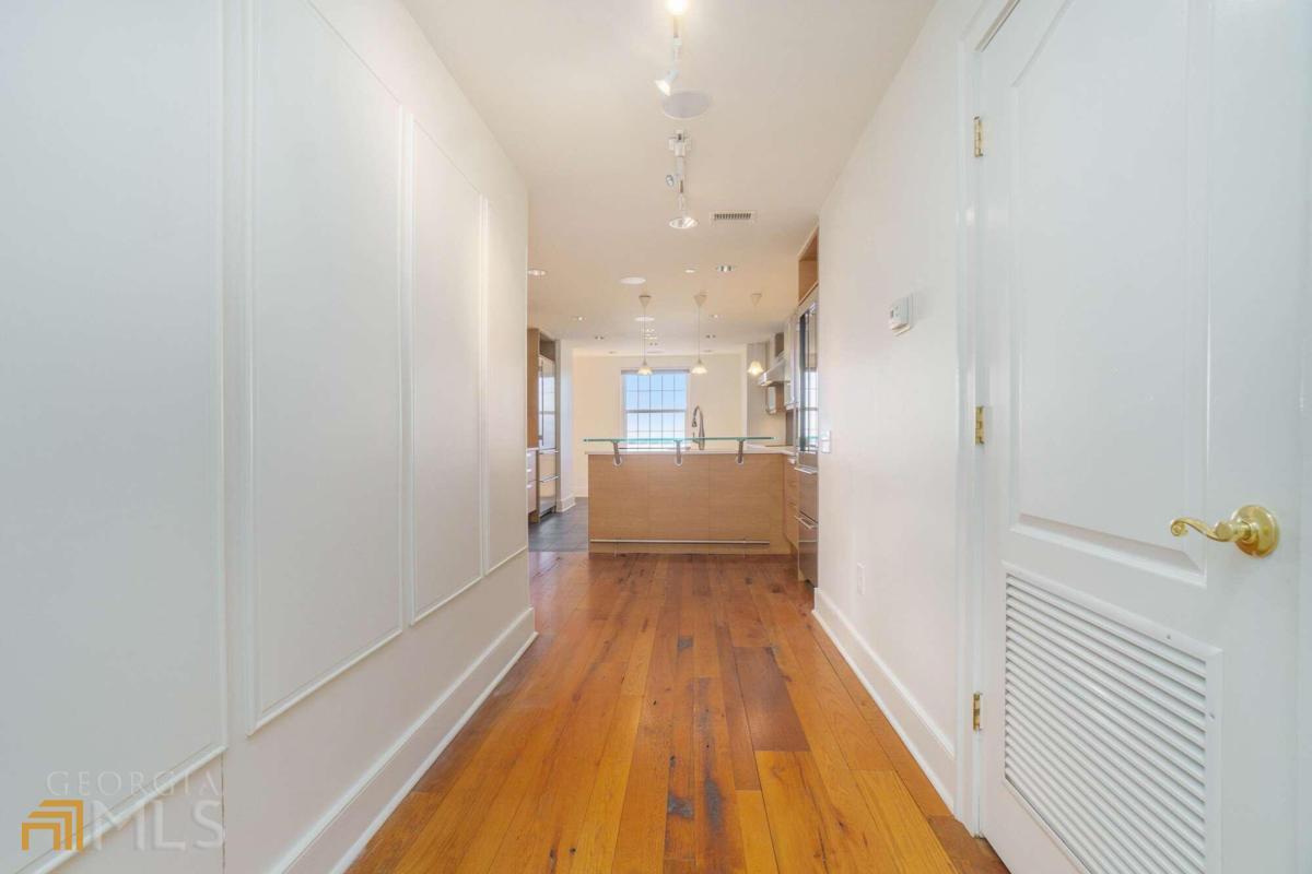 195 14th Street NE Unit: TS7