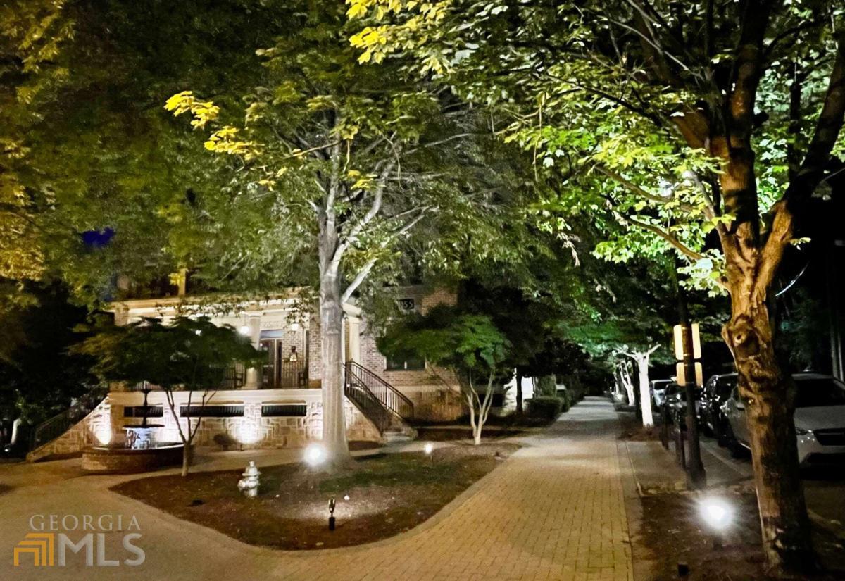 1055 Piedmont Avenue NE # 108