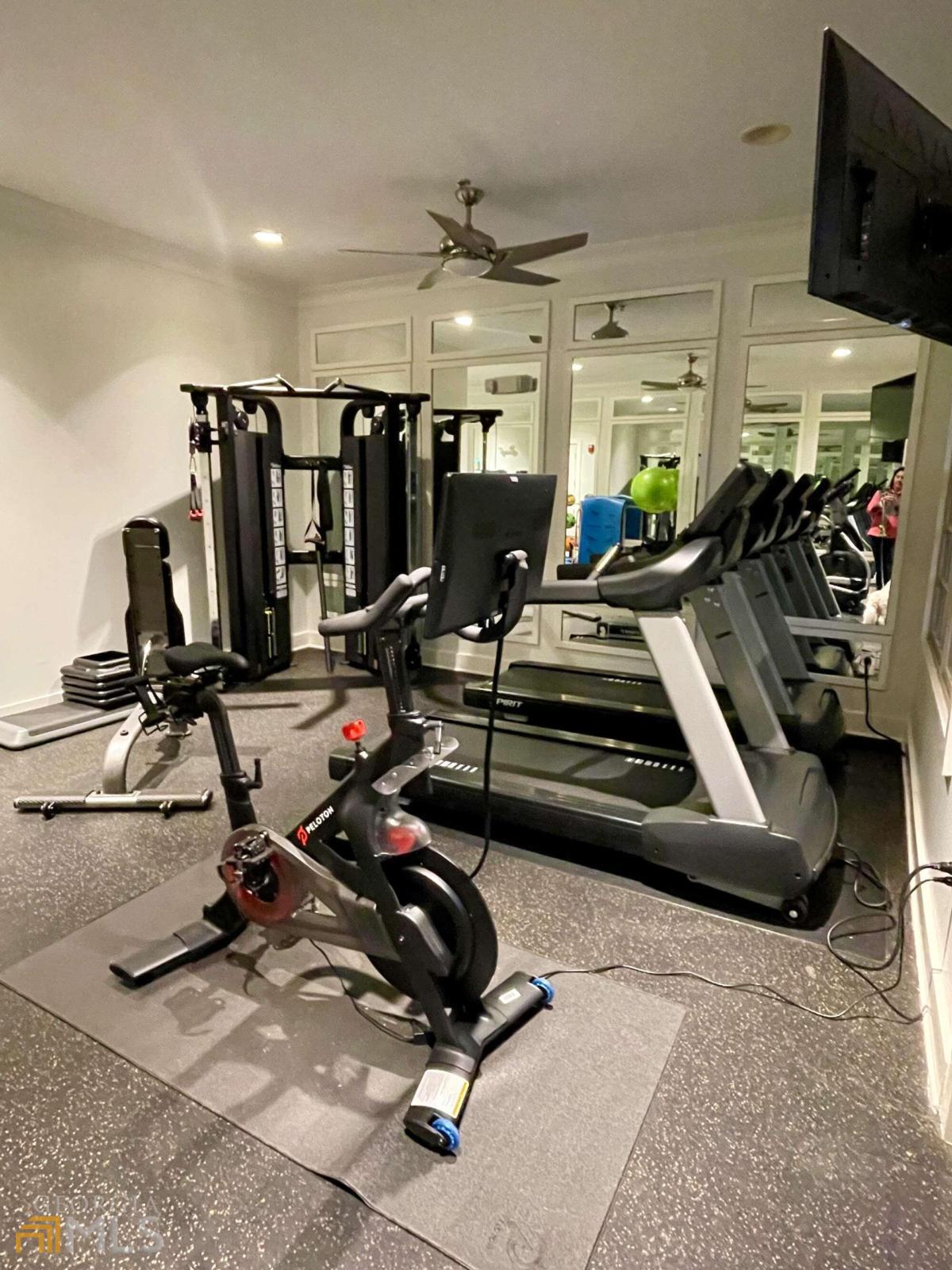 1055 Piedmont Avenue NE # 108