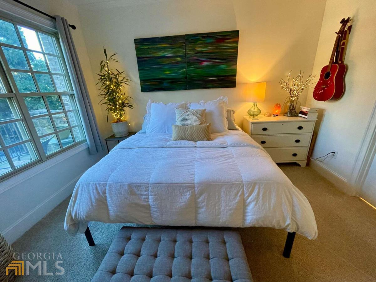 1055 Piedmont Avenue NE # 108