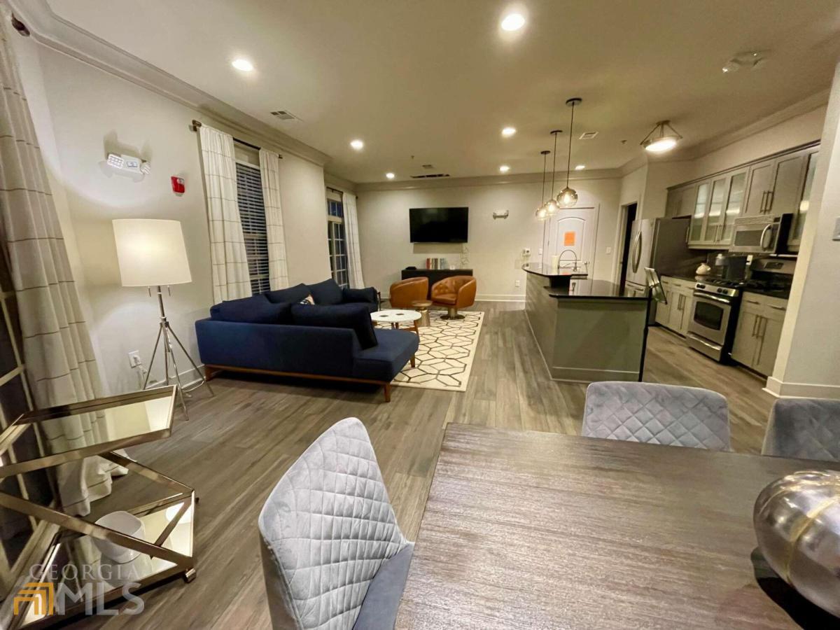 1055 Piedmont Avenue NE # 108