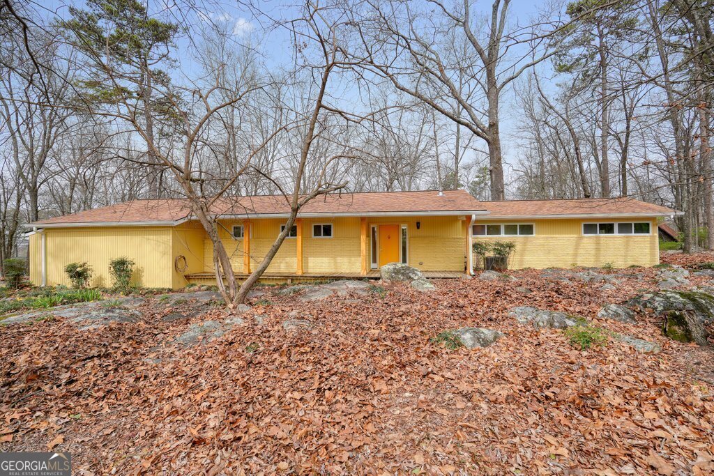 1518 Huntington Drive