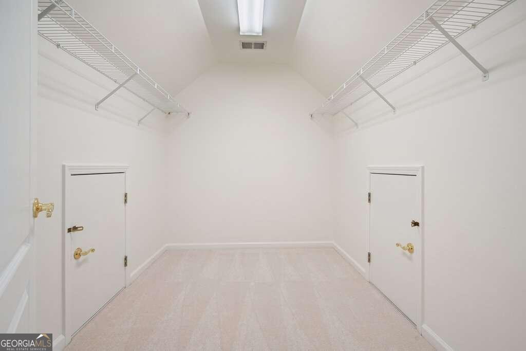 2987 WINTERTHUR CLOSE