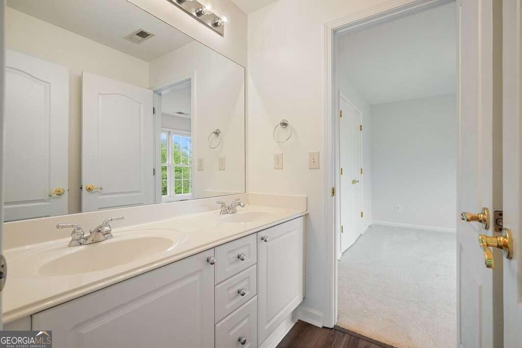 2987 WINTERTHUR CLOSE