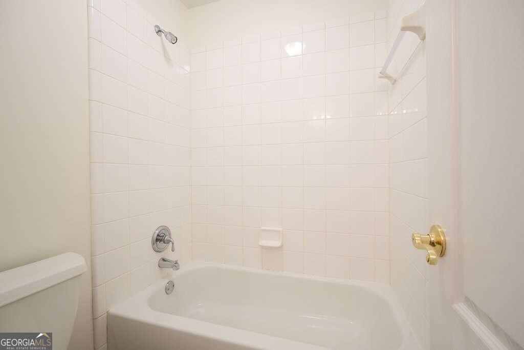 2987 WINTERTHUR CLOSE