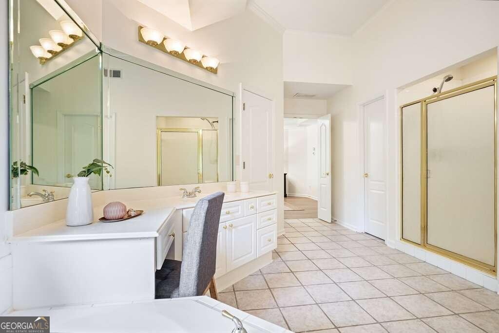 2987 WINTERTHUR CLOSE