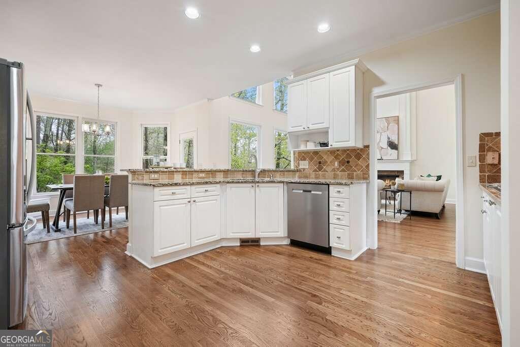 2987 WINTERTHUR CLOSE