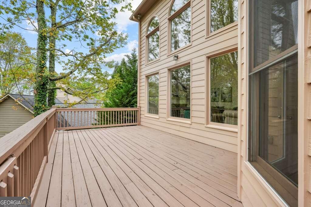 2987 WINTERTHUR CLOSE