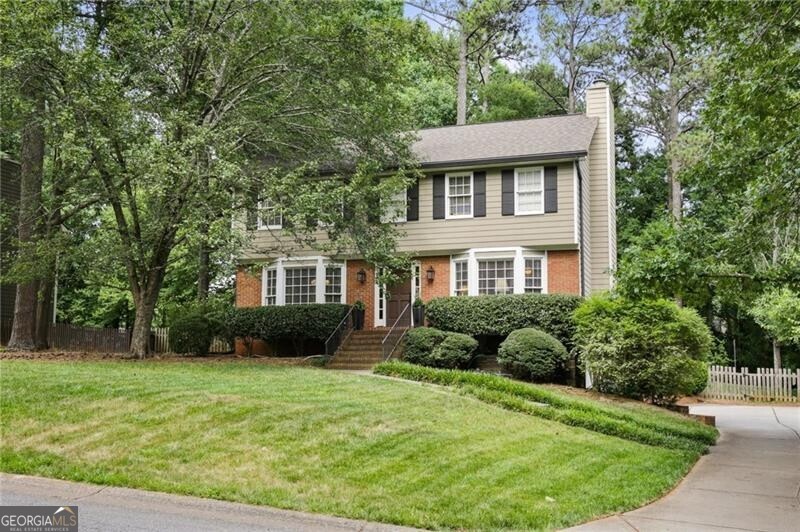 173 Knollwood Drive NW