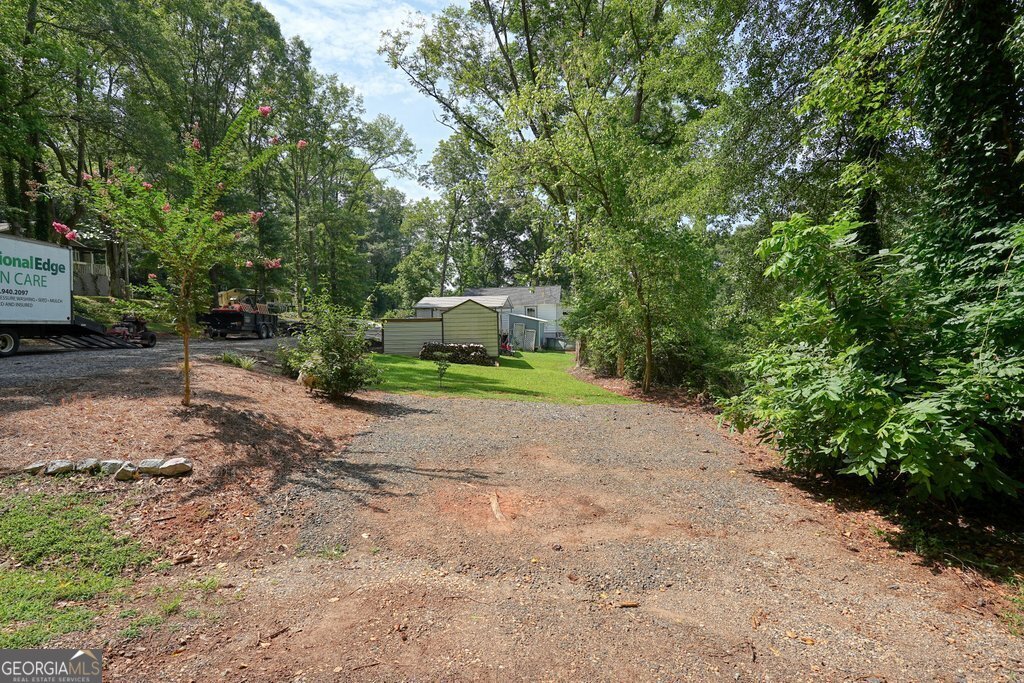 131 Veterans Drive